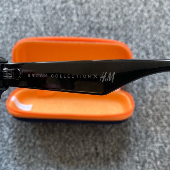 H&M Brock collection glasses - Picture 2 of 2